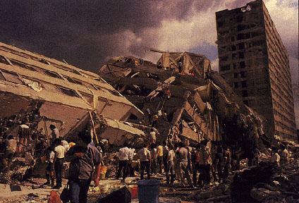 photo: a building, collapsed, in Mexico City